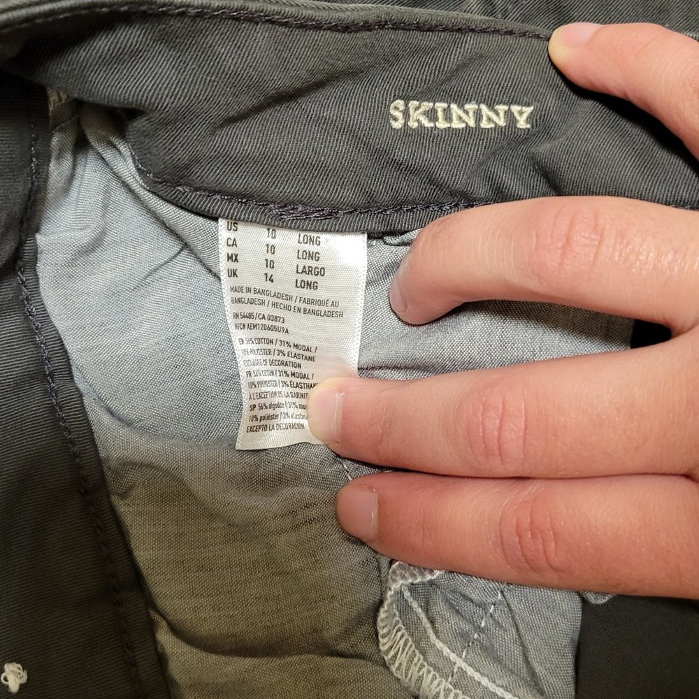 American Eagle Skinny Pants - LONG